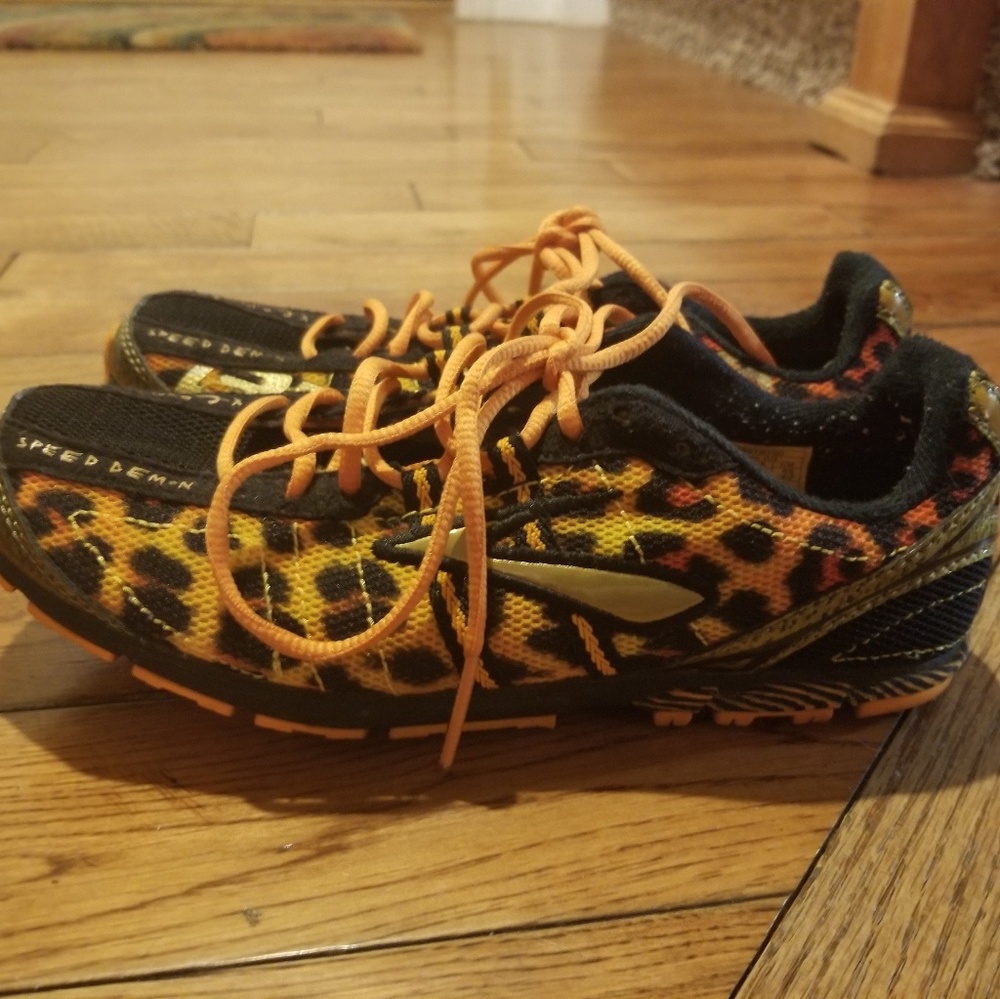 Brooks Leopard Print